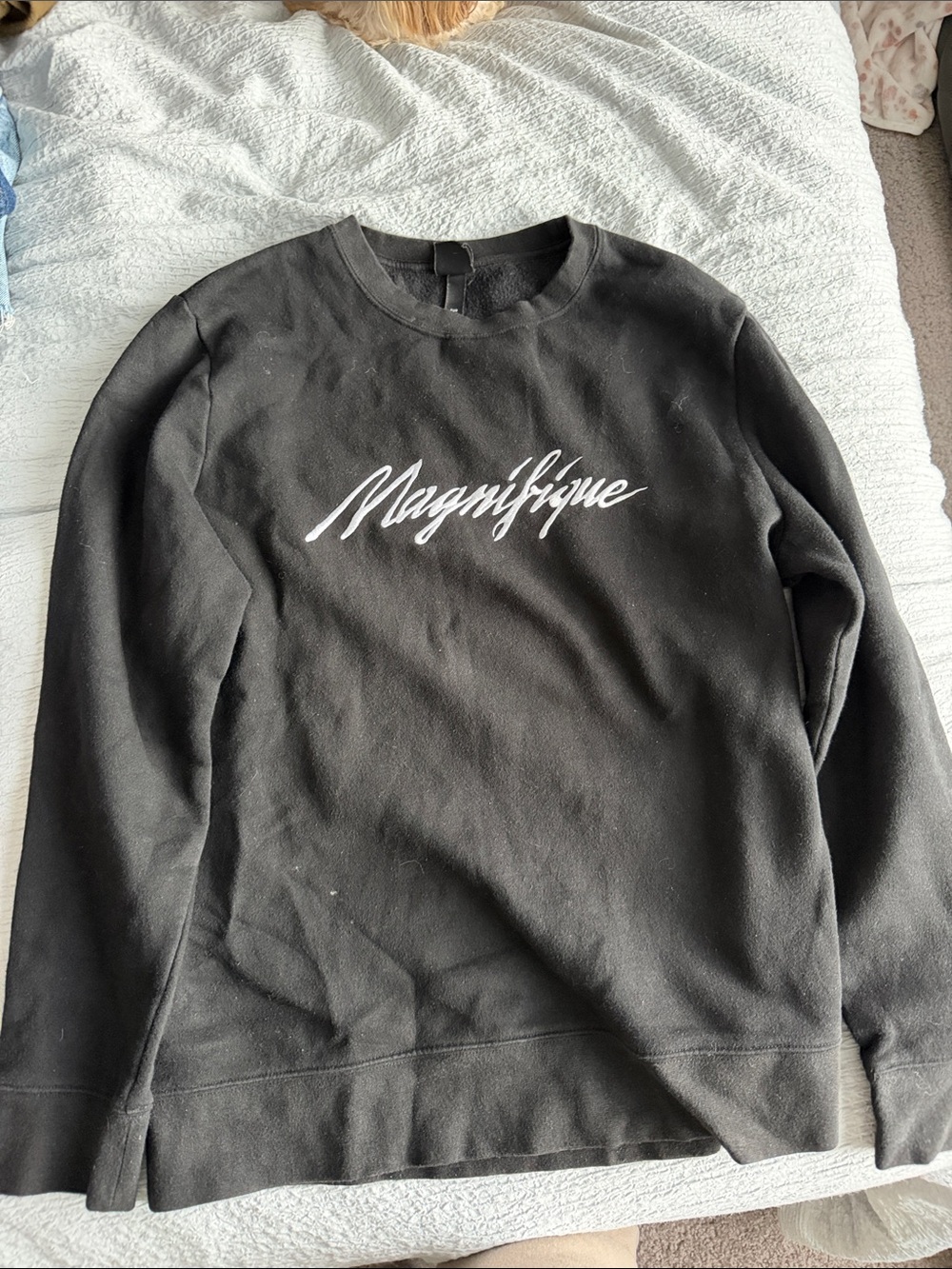 H&M Black Crewneck Sweatshirt with White "Magnifique" Script